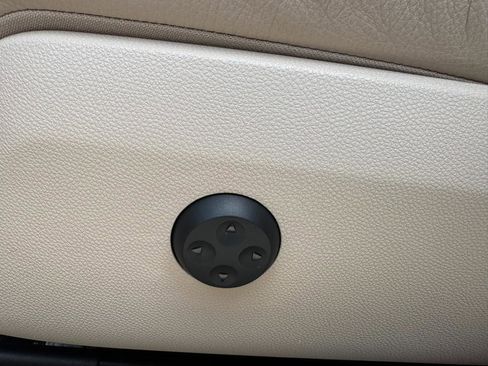 Used 2018 Mercedes-Benz CLS 550 4MATIC image 12