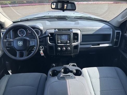 Used 2015 RAM 2500 Tradesman w/ Chrome Appearance Group image 22