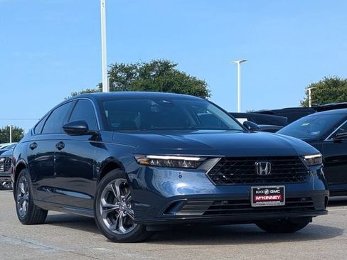 Used 2026 Honda Accord EX-L image 2