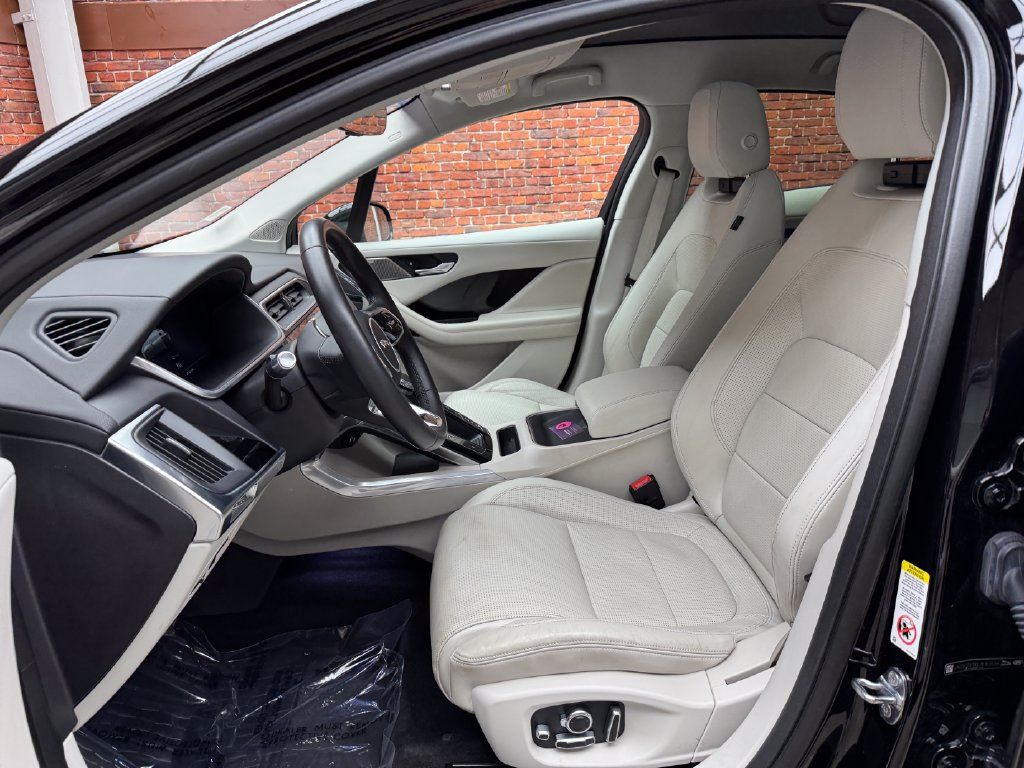 Used 2020 Jaguar I-PACE SE AWD/4WD image 24