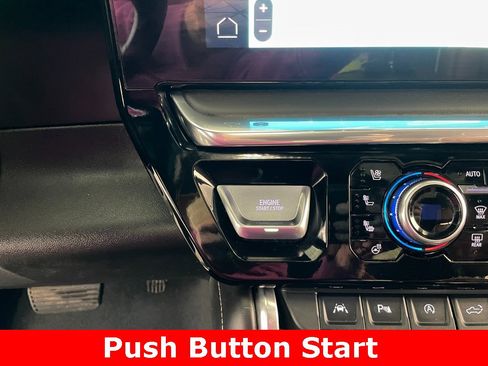 Used 2024 GMC Sierra 1500 Denali Ultimate image 6