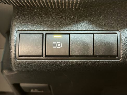 Used 2024 Subaru Solterra w/ Premium Package AWD/4WD image 17