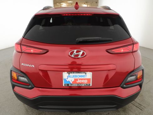 Used 2020 Hyundai Kona SEL Plus w/ Cargo Package image 4