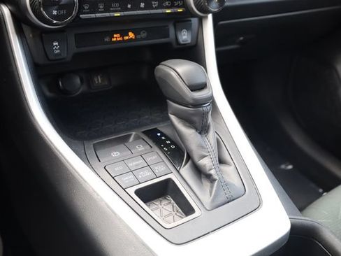 Used 2024 Toyota RAV4 XLE AWD/4WD image 21