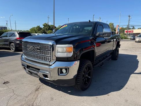 Used 2015 GMC Sierra 2500 SLE AWD/4WD image 7