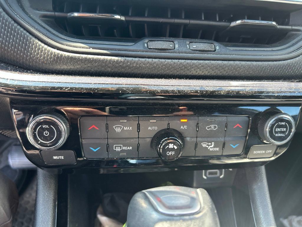 Used 2022 Jeep Compass Latitude w/ Convenience Group AWD/4WD image 12