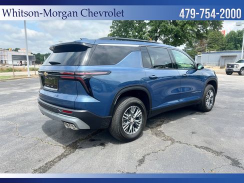 New 2026 Chevrolet Traverse LT FWD image 5