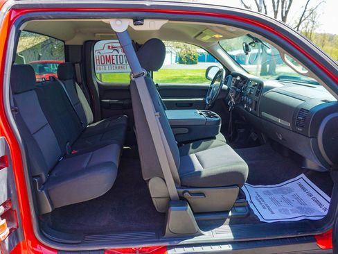 Used 2010 GMC Sierra 1500 SLE w/ Power Pack Plus AWD/4WD image 18