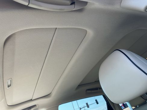 Used 2009 Toyota Venza AWD image 28