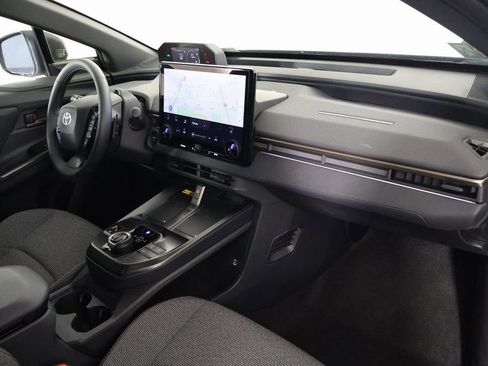 Used 2026 Toyota bZ FWD image 9