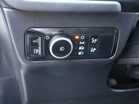 Used 2025 Ford Escape Platinum w/ Premium Technology Package image 30