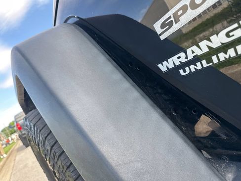 Used 2016 Jeep Wrangler Unlimited Sport w/ Quick Order Package 24S AWD/4WD image 13