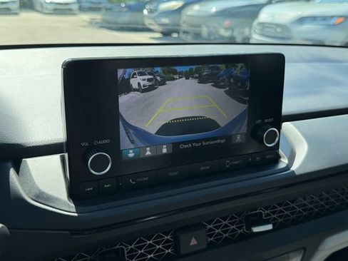 Certified 2025 Honda Accord SE image 27