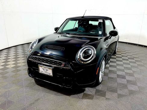 Used 2024 MINI Cooper S image 3