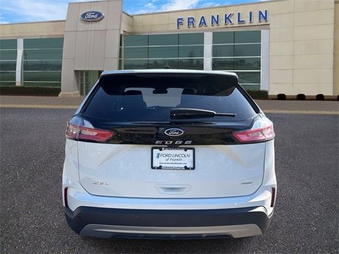 Certified 2024 Ford Edge SEL image 6