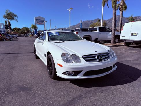 Used 2007 Mercedes-Benz SL 550 image 2