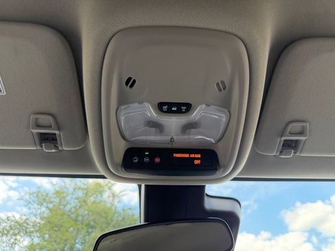 Used 2024 Buick Encore GX Preferred FWD image 21
