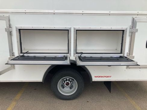 New 2026 GMC Savana 4500 w/ Driver Convenience Package image 17