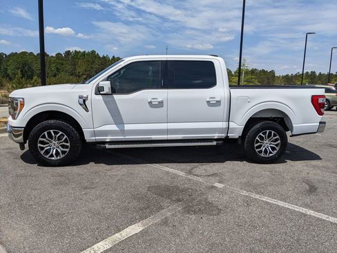 Used 2022 Ford F150 Lariat w/ FX4 Off-Road Package image 5