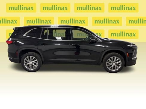 Certified 2025 Buick Enclave Preferred image 22