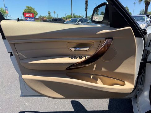 Used 2014 BMW 328i Sedan RWD image 10