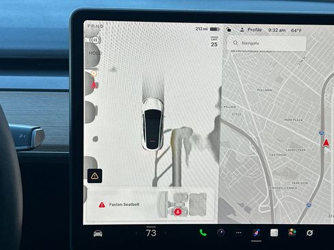 Used 2023 Tesla Model Y Long Range AWD/4WD image 30