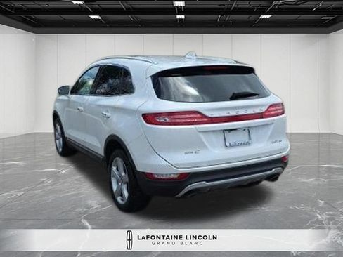 Used 2017 Lincoln MKC Premiere AWD/4WD image 5