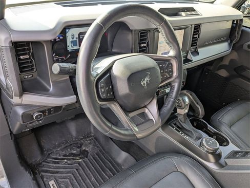 Used 2022 Ford Bronco Big Bend image 10