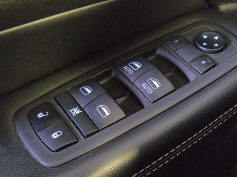 Used 2021 Jeep Grand Cherokee Limited w/ Quick Order Package 28K 80th AWD/4WD image 27