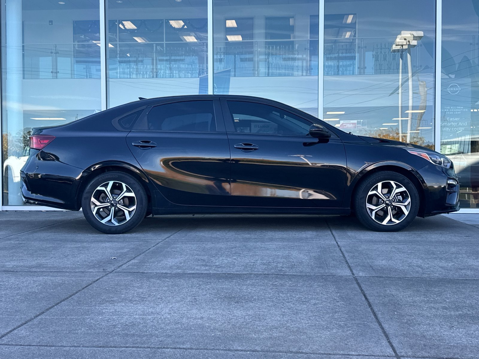 Used 2020 Kia Forte LXS FWD image 3