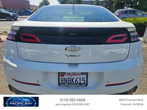 Used 2015 Chevrolet Volt w/ Enhanced Safety Package 1 FWD image 6