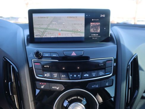 Used 2025 Acura RDX w/ Technology Package image 41