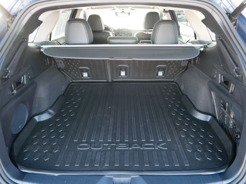 Certified 2023 Subaru Outback Limited image 18