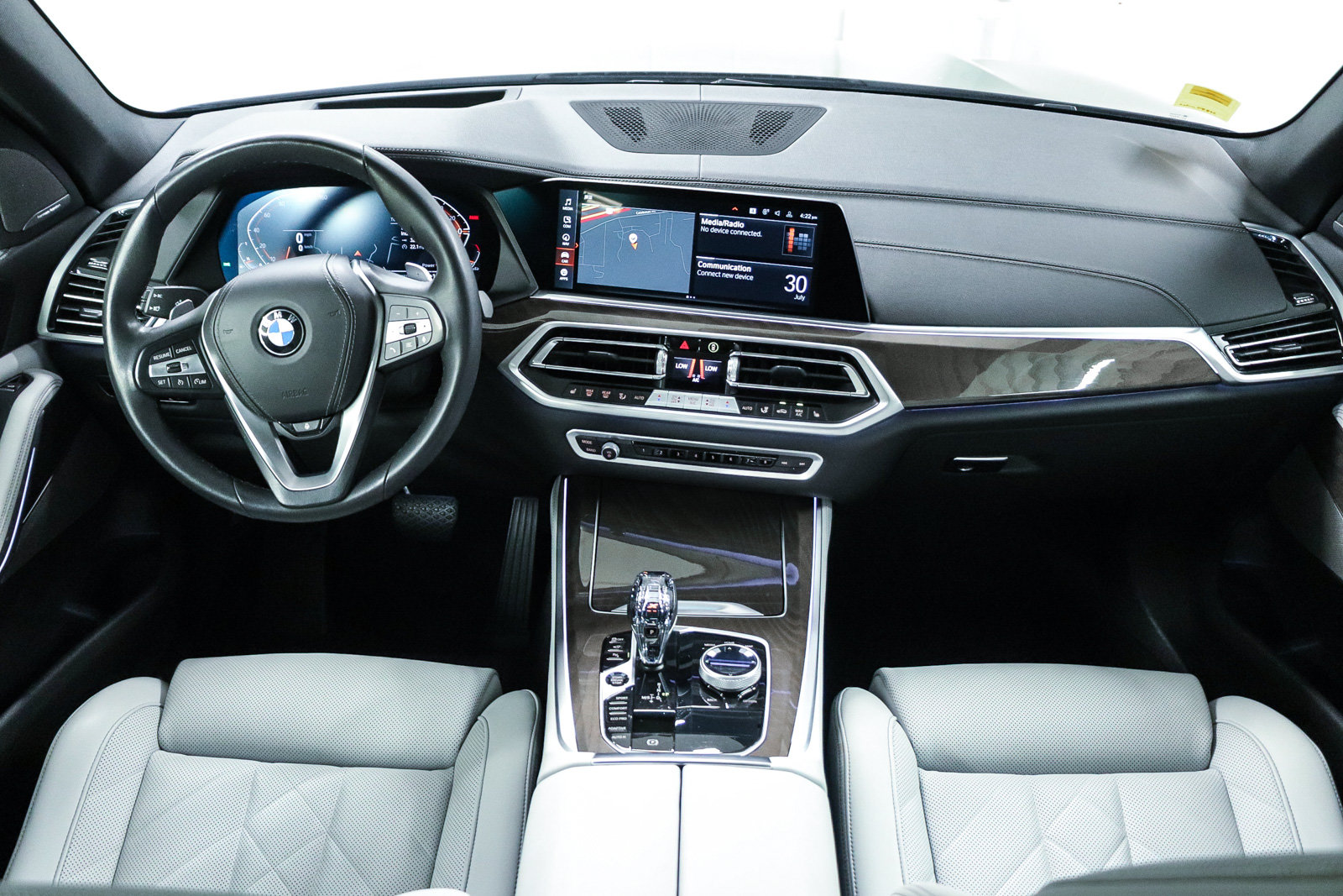Certified 2023 BMW X5 sDrive40i w/ Executive Package RWD image 12