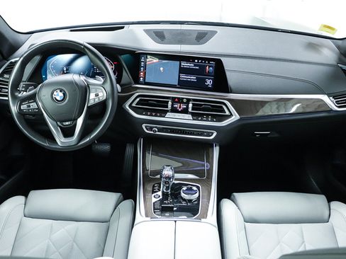 Certified 2023 BMW X5 sDrive40i w/ Executive Package RWD image 12