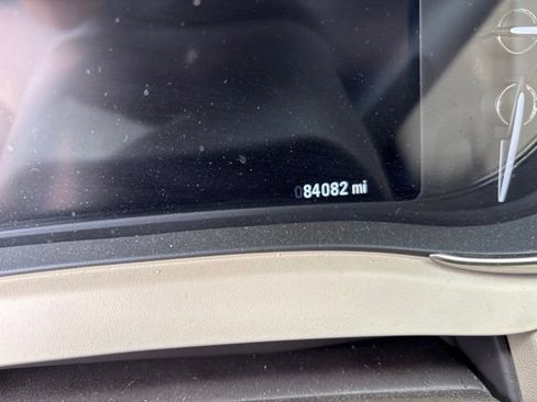 Used 2014 Buick LaCrosse Leather FWD image 10