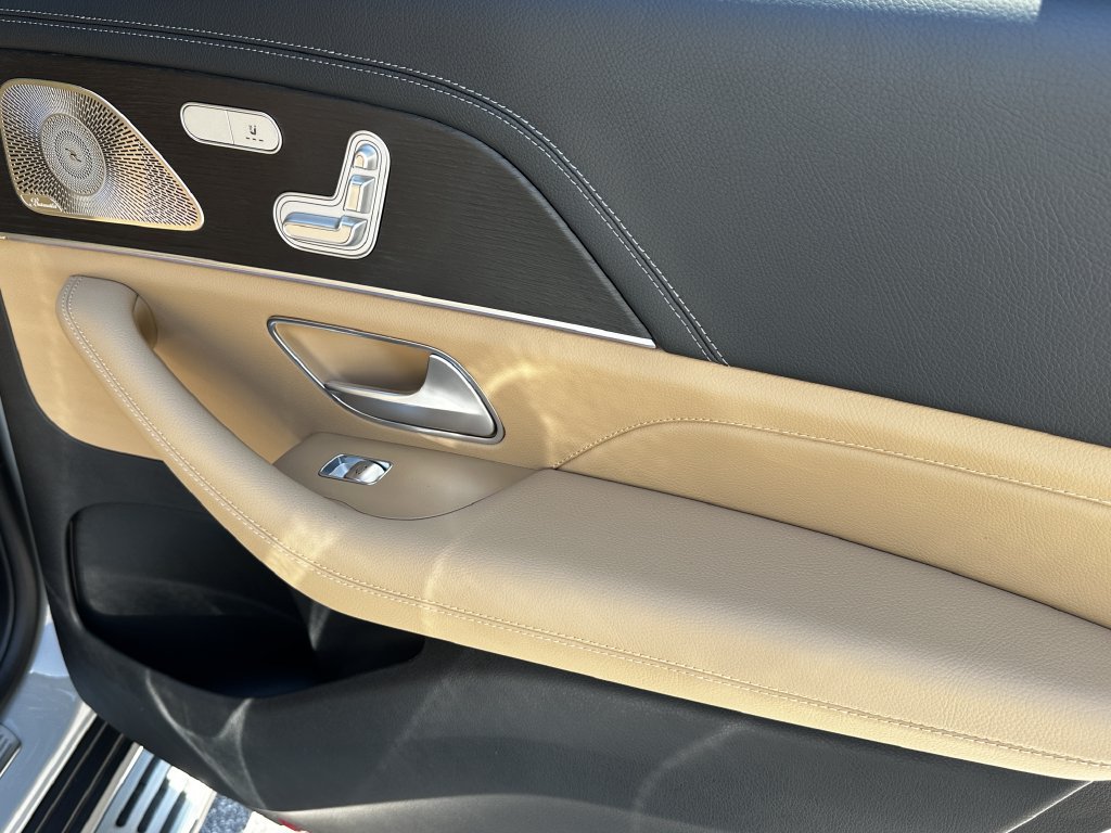New 2026 Mercedes-Benz GLS 450 4MATIC image 19