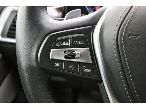 Used 2024 BMW X5 sDrive40i w/ Premium Package image 18