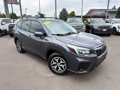 Used 2021 Subaru Forester Premium AWD/4WD image 3