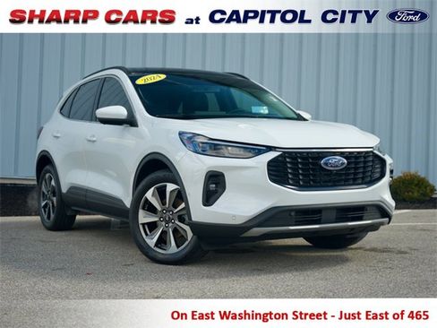 Used 2024 Ford Escape Platinum w/ Premium Technology Package image 1