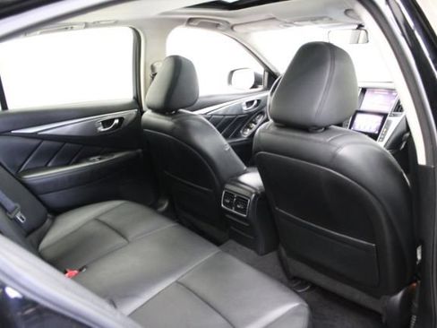 Used 2015 INFINITI Q50 w/ Moonroof Package RWD image 22