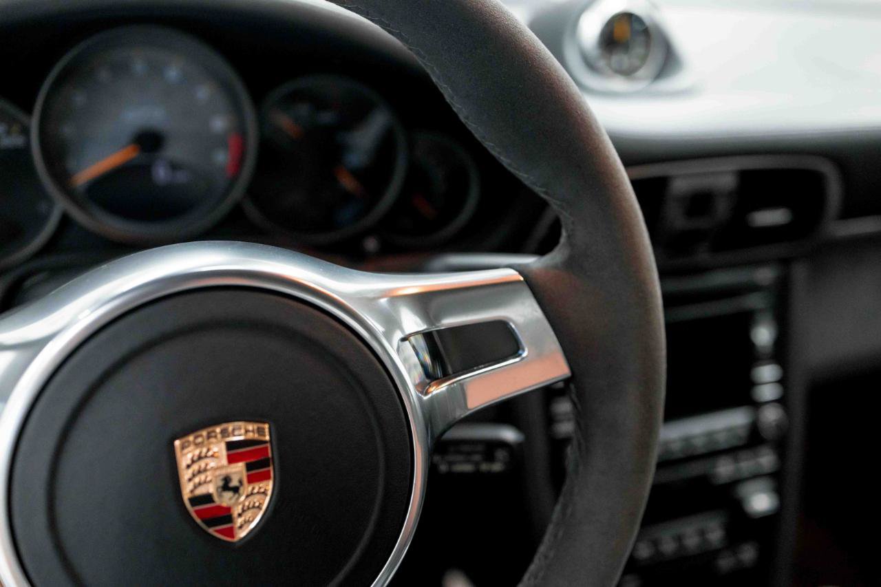 Used 2010 Porsche 911 GT3 RWD image 67