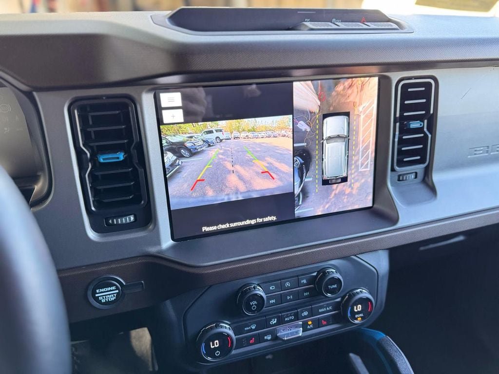 Used 2023 Ford Bronco Outer Banks AWD/4WD image 16