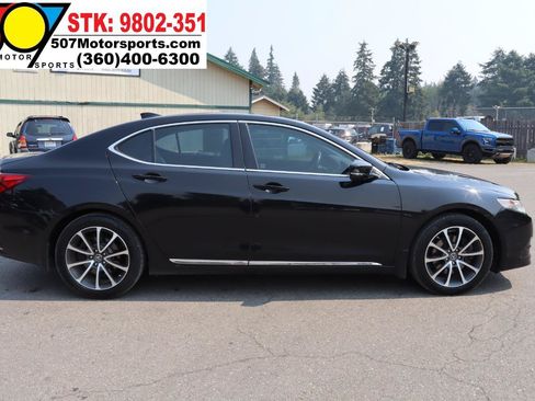Used 2015 Acura TLX V6 w/ Technology Package FWD image 9