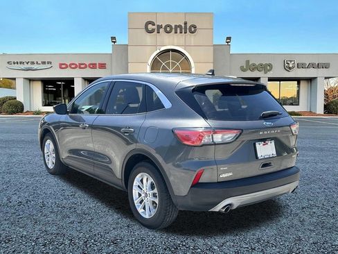 Used 2020 Ford Escape SE FWD image 5