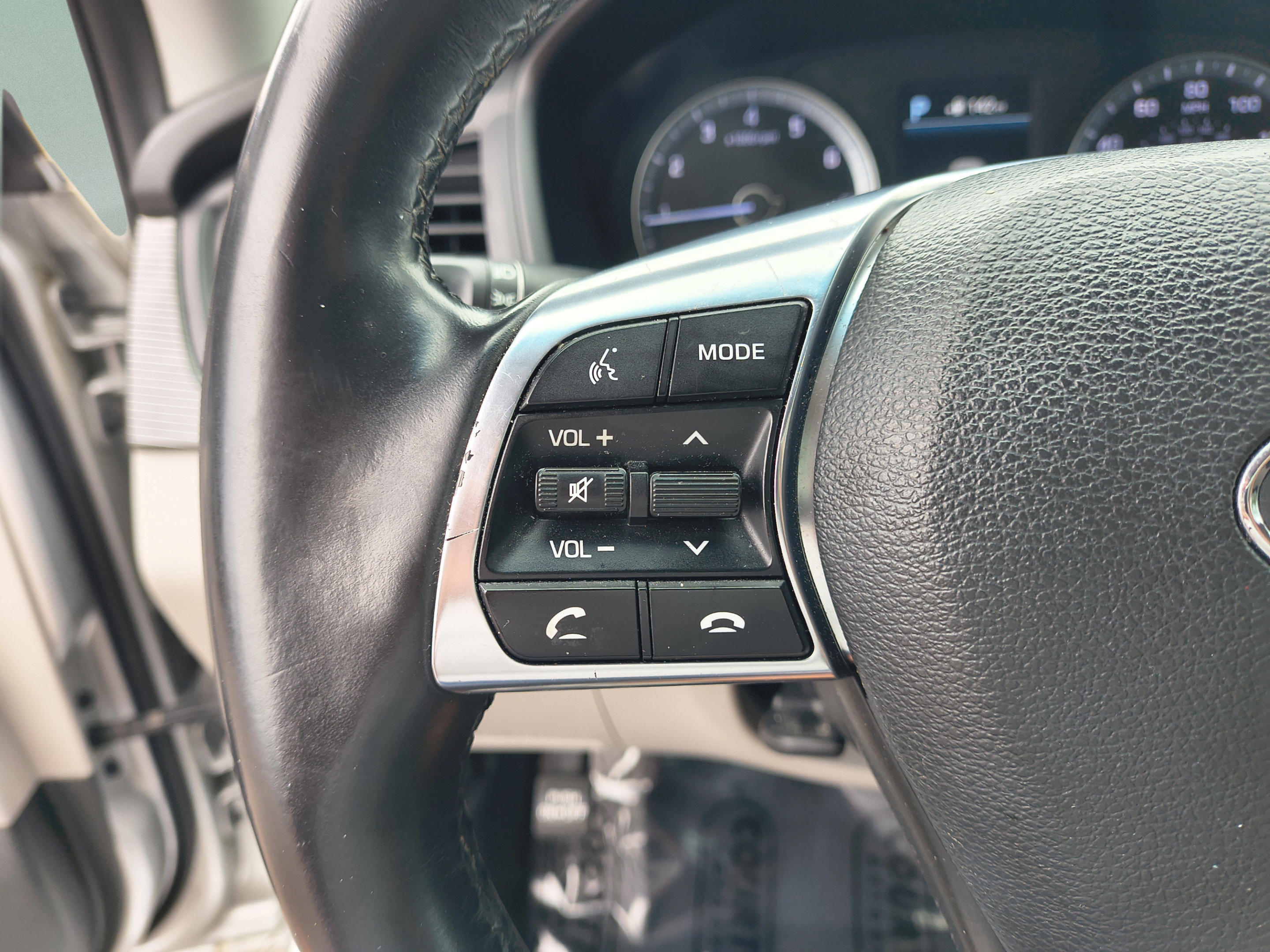 Used 2018 Hyundai Sonata Limited FWD image 28