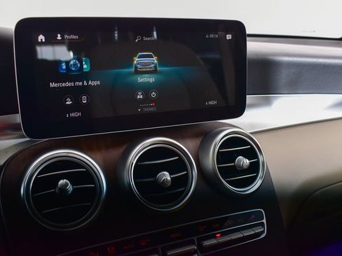 Certified 2021 Mercedes-Benz GLC 300 GLC 300 image 15