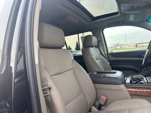Used 2015 Chevrolet Suburban LTZ AWD/4WD image 42
