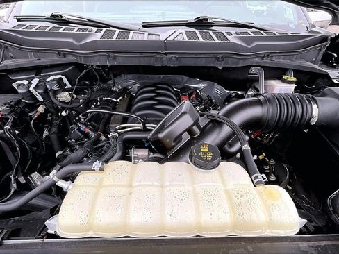 Used 2023 Ford F150 Lariat w/ Equipment Group 502A High image 10