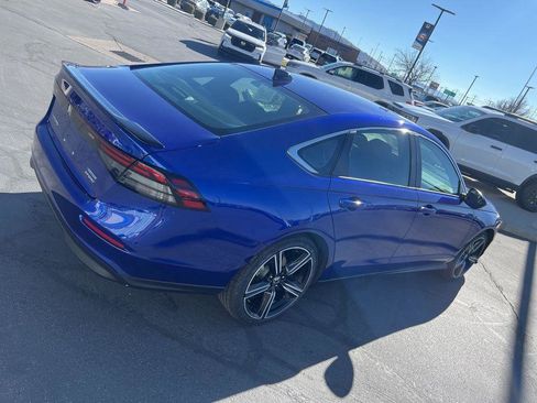 Used 2024 Honda Accord Sport image 8